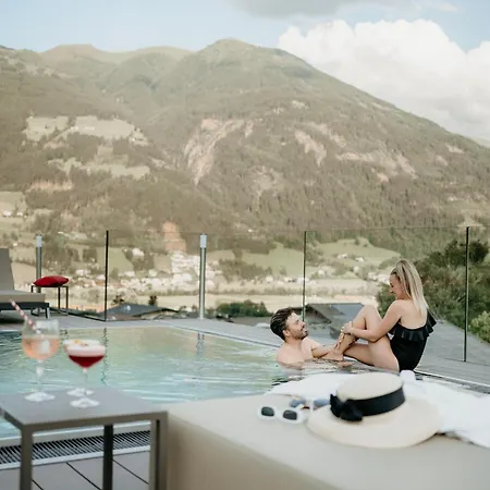 Mia Alpina Hotel 4*